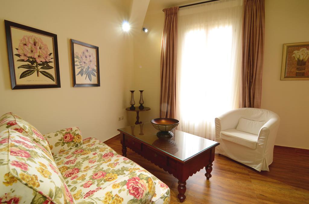 Korina Gallery Hotel Vathy  Zewnętrze zdjęcie